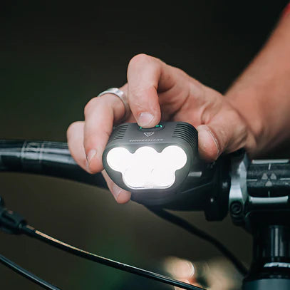 MAGNIFIC POWER WITH SMALL SIZE